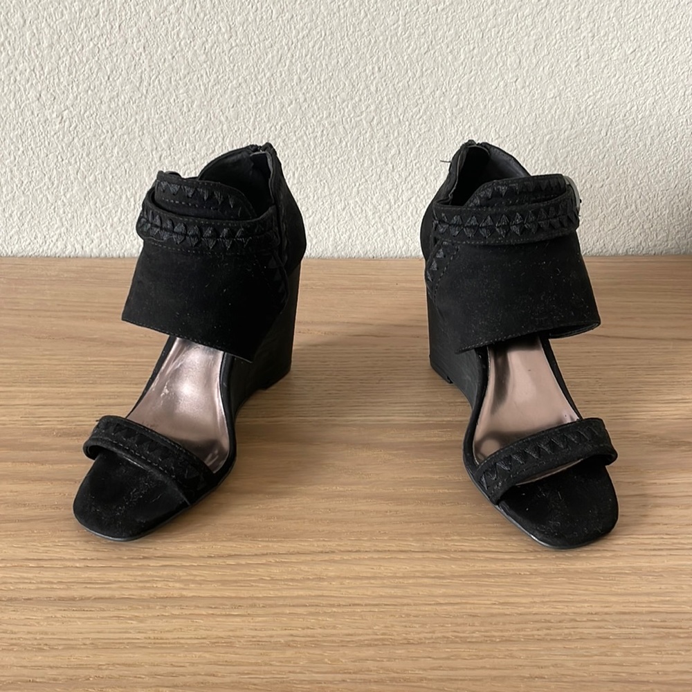 Carlos By Carlos Santana Gadot Wedge Sandals